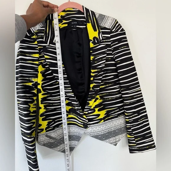 Suno 100% Silk Blazer | Eye-Catching Print | Size M - Picture 7 of 17